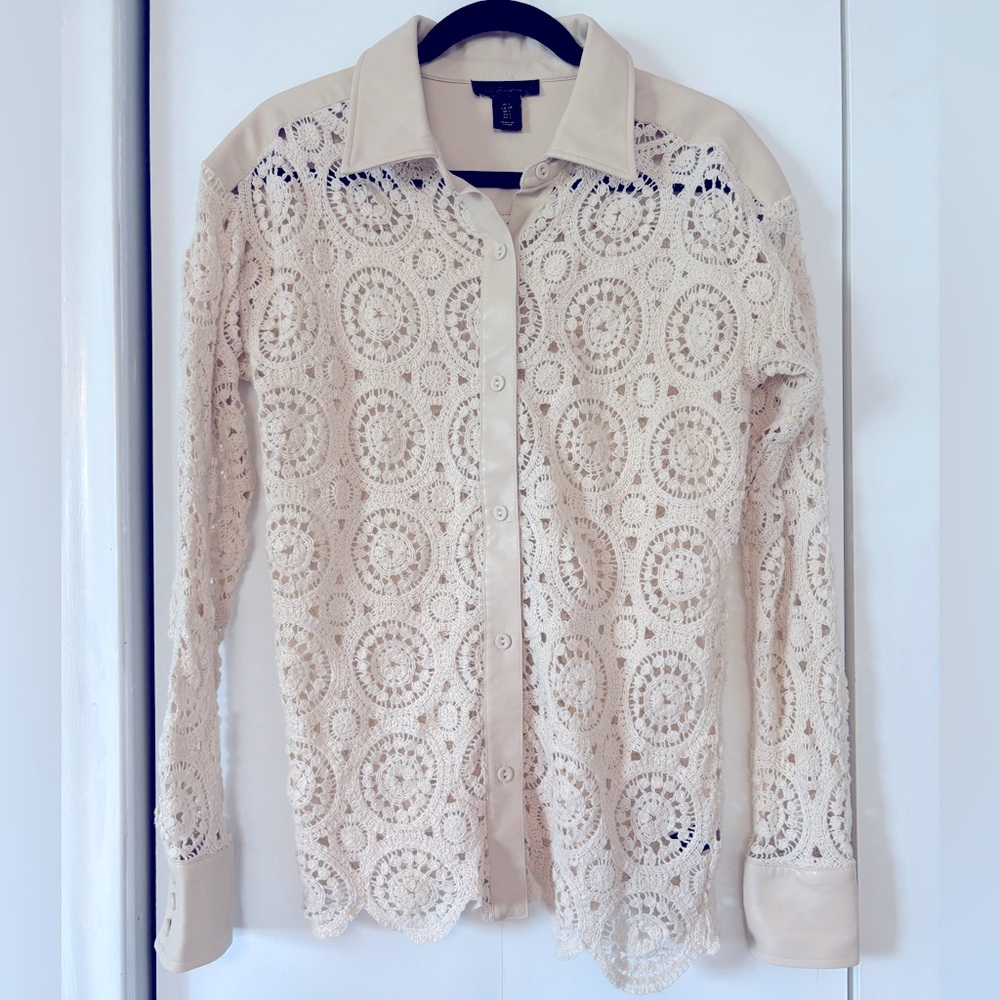 House of Harlow 1960 Women’s Crochet Button Up Top Small Cream